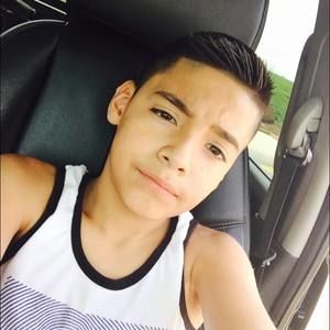 Meet your Posher, Raymond